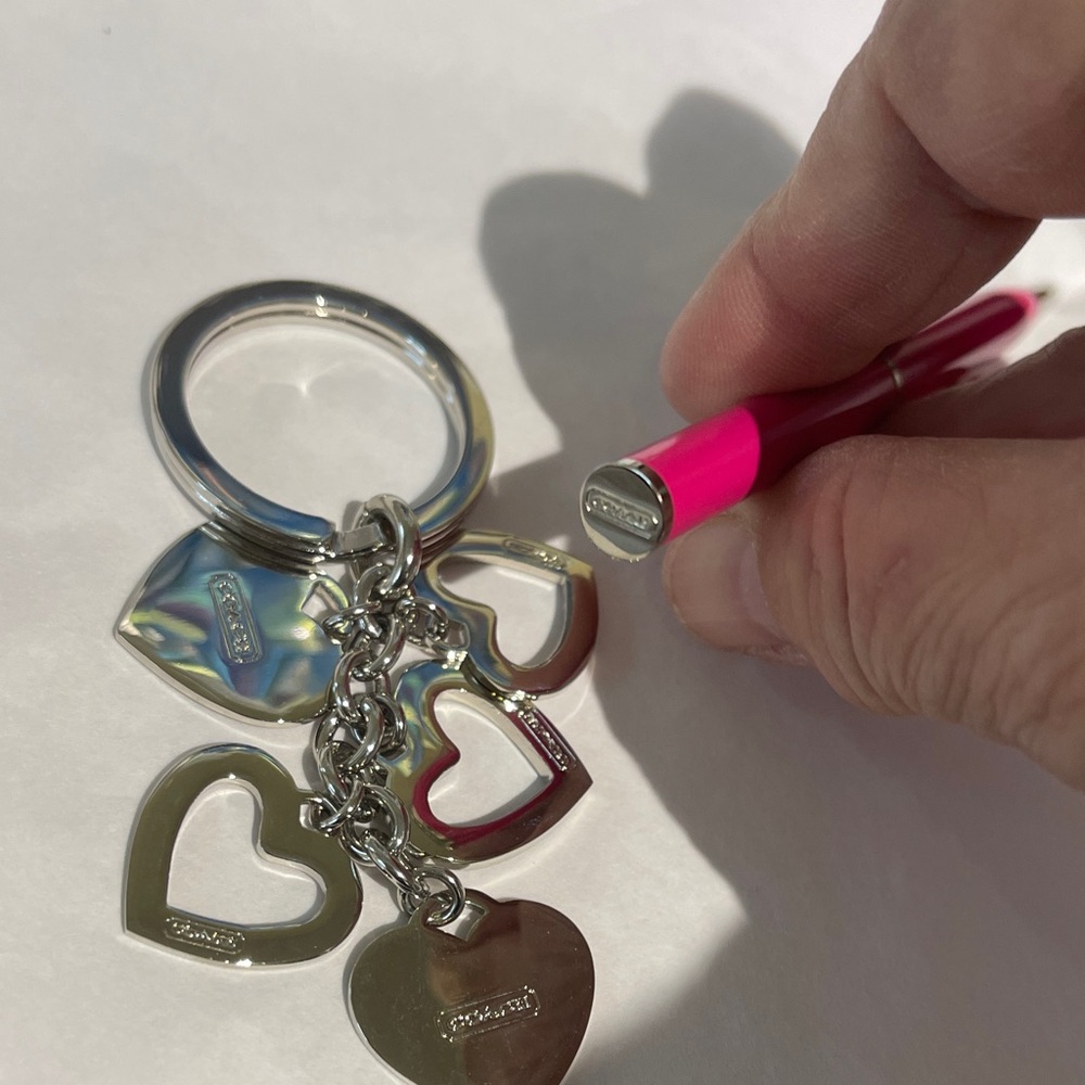 COACH Multi Heart Charm Keychain  with Ink Pen - Picture 3 of 4